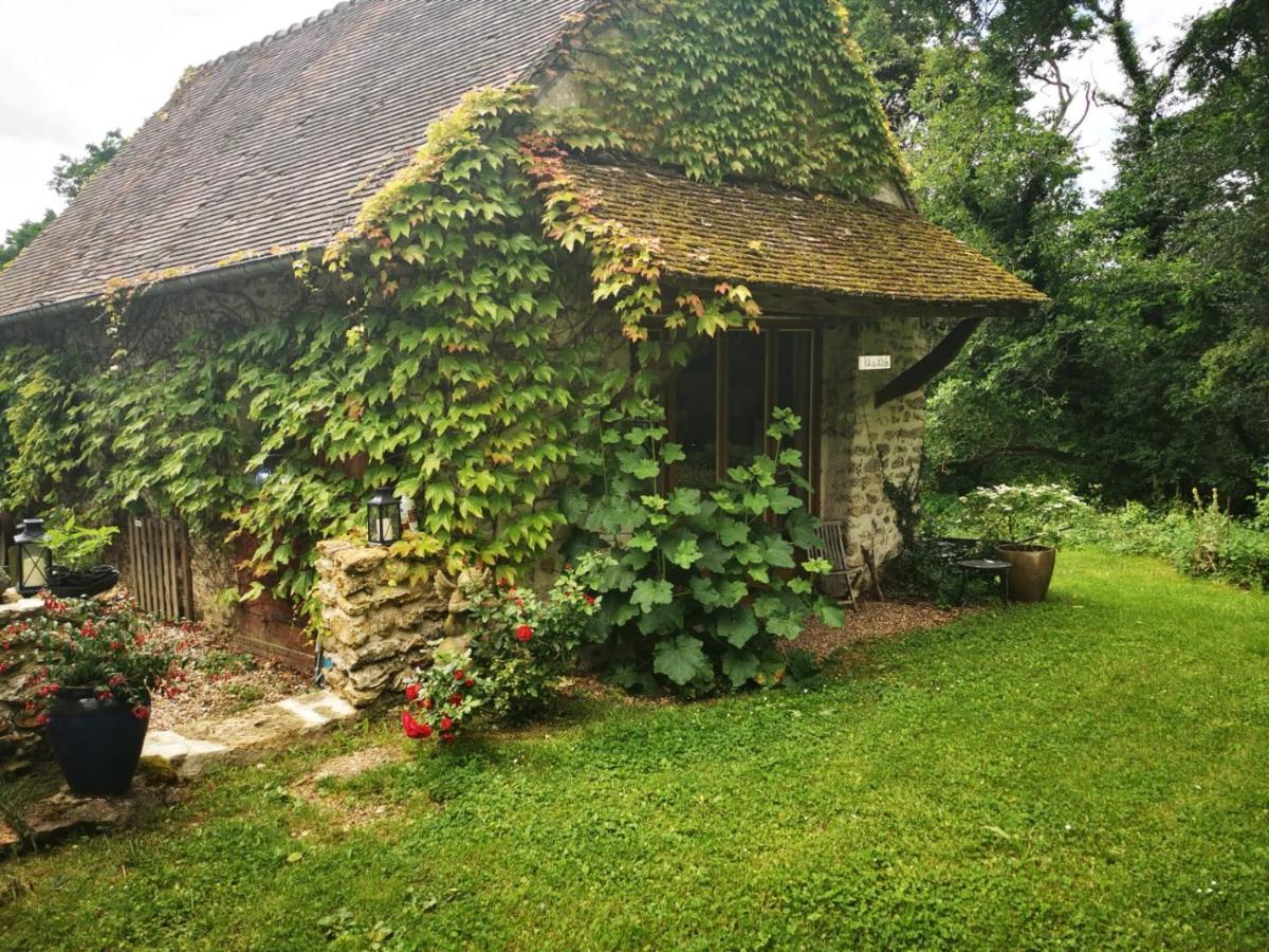 מלון Sainte-Colombe-près-Vernon Domaine De La Folicoeur מראה חיצוני תמונה